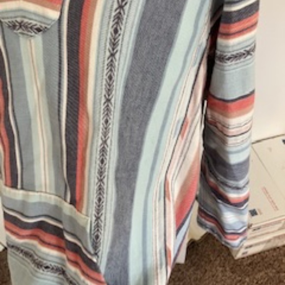 Women’s Faherty pullover - Picture 16 of 16